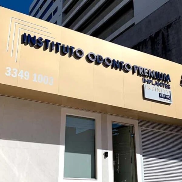 Fachada do Instituto Odonto Premium em Vila Velha - ES